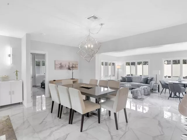 4-bedroom home for rent in Fort Lauderdale - 3025 CENTER Avenue - MondialRealty