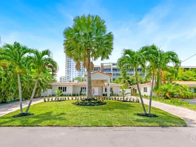 4-bedroom home for rent in Fort Lauderdale - 3025 CENTER Avenue - MondialRealty