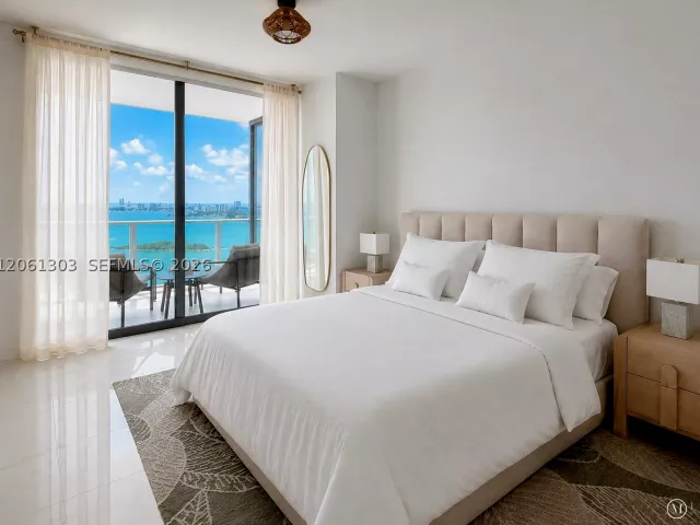 1-bedroom condo for sale in Miami - 700 NE 24th St 3004 - MondialRealty