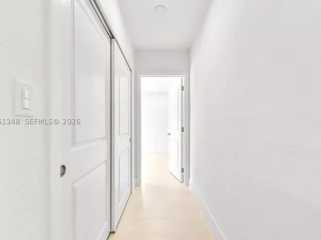 5-bedroom home for sale in Miami Gardens - 16100 NW 28th Ct - MondialRealty