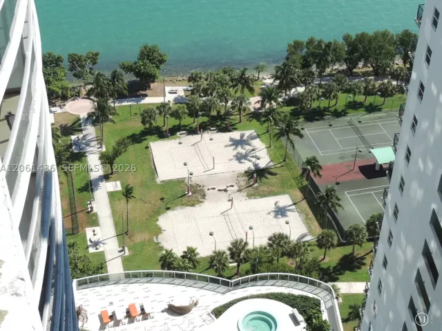 1-bedroom condo for sale in Miami - 488 NE 18th St 3104 - MondialRealty