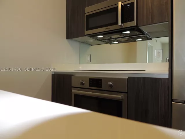 1-bedroom condo for sale in Miami - 488 NE 18th St 3104 - MondialRealty