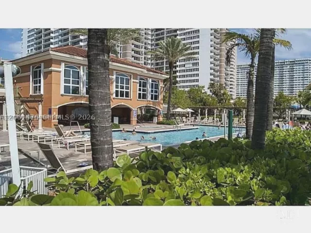 2-bedroom condo for rent in Hallandale Beach - 2080 S OCEAN DR 309 - MondialRealty