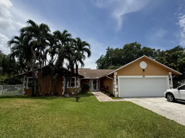 3-bedroom home for rent in Delray Beach - 1526 Cormorant Road - MondialRealty