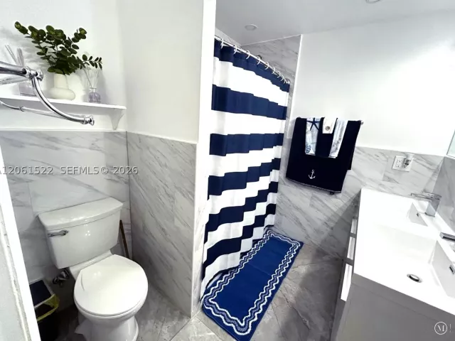 4-bedroom home for sale in Miami - 10401 NW 33rd Ave - MondialRealty