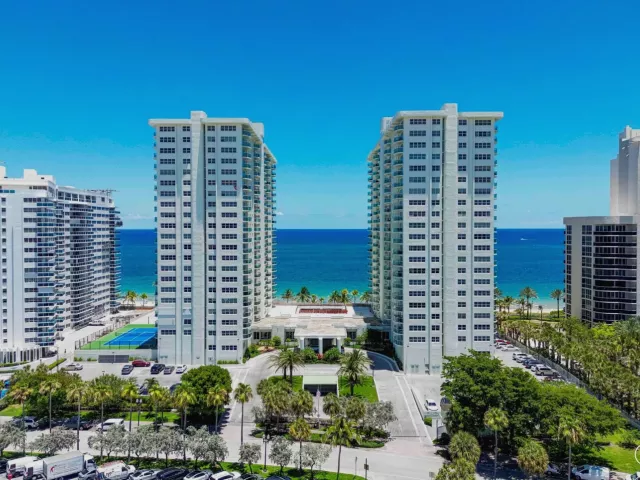 2-bedroom condo for sale in Fort Lauderdale - 3410 Galt Ocean Drive 609n - MondialRealty