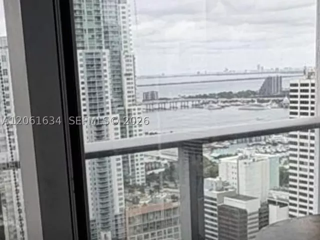 1-bedroom condo for sale in Miami - 151 SE 1st St 3404 - MondialRealty