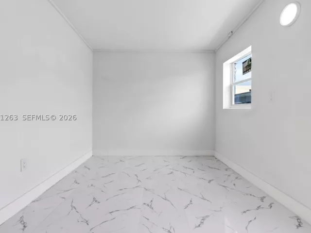 3-bedroom home for sale in Hollywood - 1777 N 17th Ct - MondialRealty