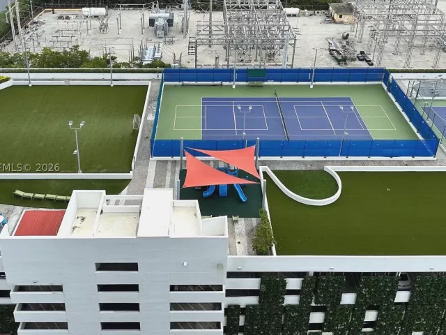 2-bedroom condo for sale in North Miami Beach - 16385 Biscayne Blvd 2904 - MondialRealty