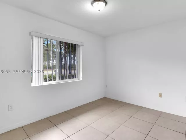 4-bedroom home for rent in Homestead - 13155 SW 268th St 0 - MondialRealty