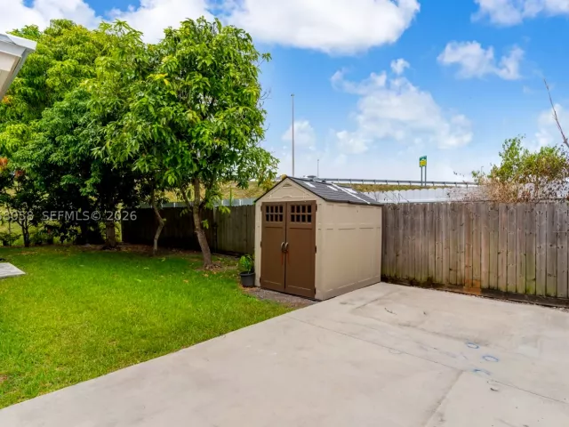 4-bedroom home for rent in Homestead - 13155 SW 268th St 0 - MondialRealty