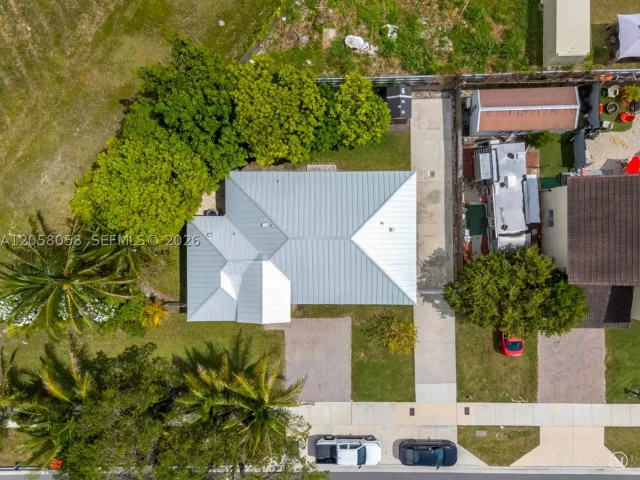 4-bedroom home for rent in Homestead - 13155 SW 268th St 0 - MondialRealty