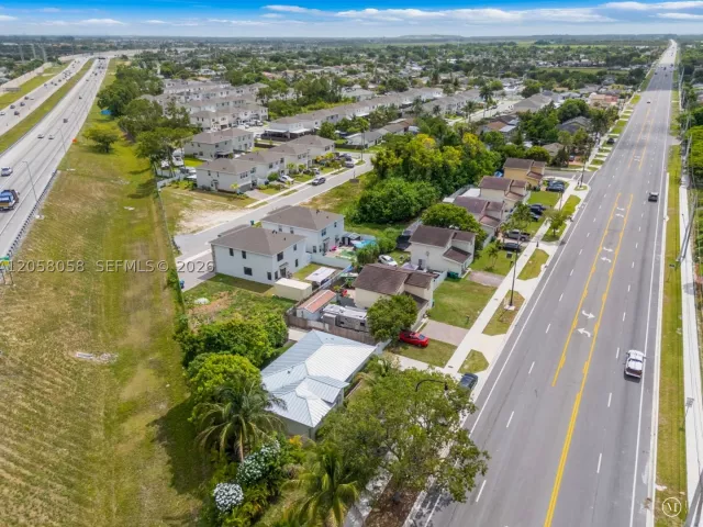4-bedroom home for rent in Homestead - 13155 SW 268th St 0 - MondialRealty