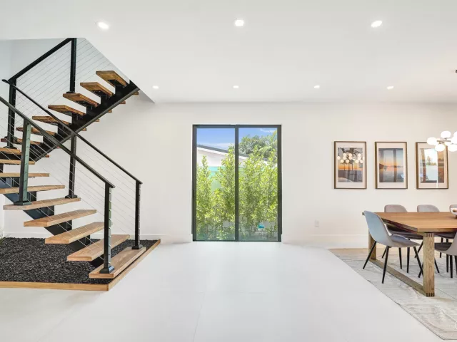 3-bedroom home for rent in Fort Lauderdale - 1525 NE 15TH Avenue - MondialRealty