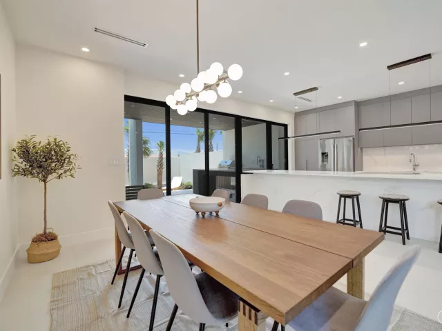 3-bedroom home for rent in Fort Lauderdale - 1525 NE 15TH Avenue - MondialRealty