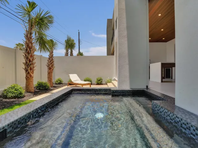 3-bedroom home for rent in Fort Lauderdale - 1525 NE 15TH Avenue - MondialRealty