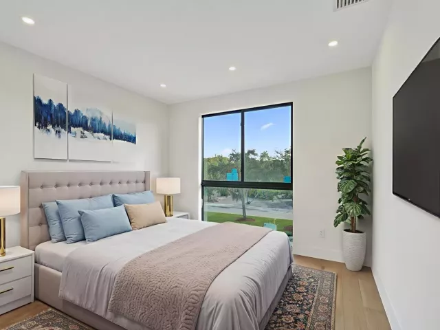 3-bedroom home for rent in Fort Lauderdale - 1525 NE 15TH Avenue - MondialRealty