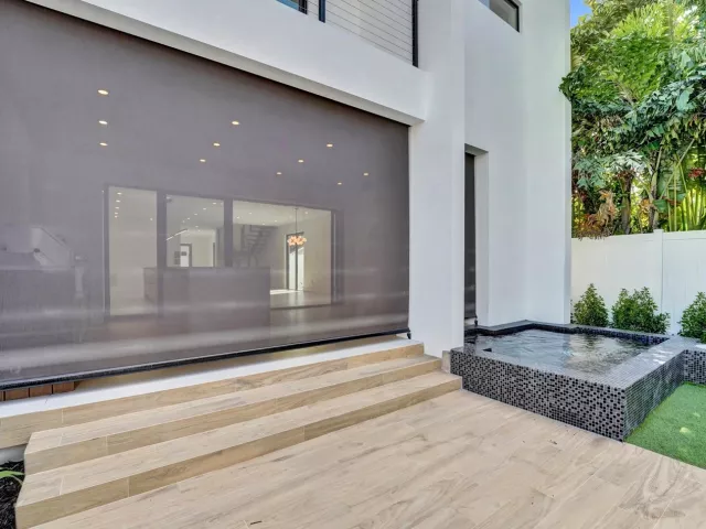 3-bedroom home for rent in Fort Lauderdale - 1525 NE 15TH Avenue - MondialRealty