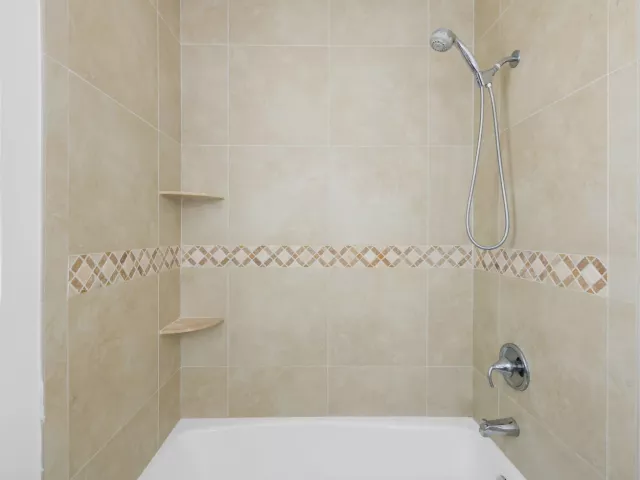 2-bedroom home for sale in Pompano Beach - 580 SE 5th Street - MondialRealty