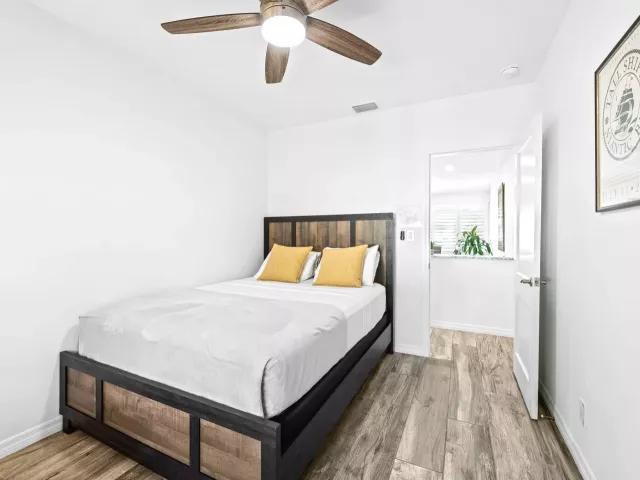 3-bedroom home for rent in Fort Lauderdale - 1300 SW 17th Street - MondialRealty
