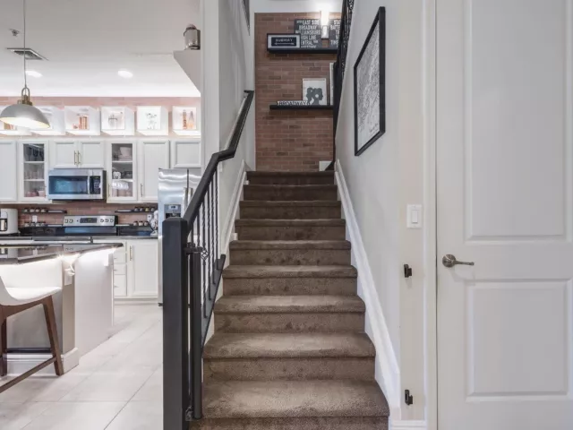 3-bedroom home for sale in Pembroke Pines - 12467 NW 17th Court - MondialRealty