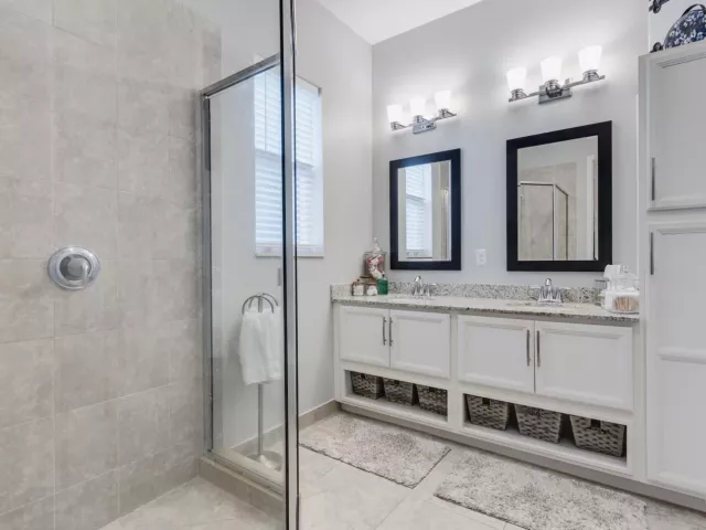3-bedroom home for sale in Pembroke Pines - 12467 NW 17th Court - MondialRealty