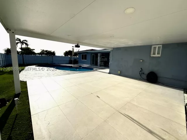 3-bedroom home for rent in Pembroke Pines - 7190 SW 13th St 1 - MondialRealty