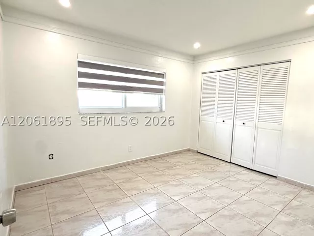 3-bedroom home for rent in Pembroke Pines - 7190 SW 13th St 1 - MondialRealty