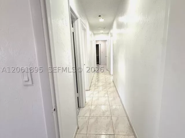 3-bedroom home for rent in Pembroke Pines - 7190 SW 13th St 1 - MondialRealty