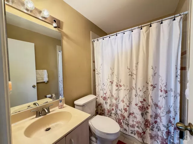 3-bedroom home for rent in Pembroke Pines - 775 NW 165th Avenue - MondialRealty
