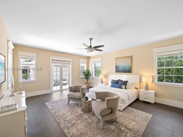 7-bedroom home for rent in Miami - 7745 SW 54th Ave - MondialRealty