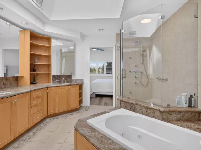 4-bedroom home for rent in Boca Raton - 5338 NW 26th Circle - MondialRealty