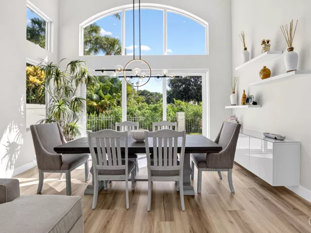 4-bedroom home for rent in Boca Raton - 5338 NW 26th Circle - MondialRealty