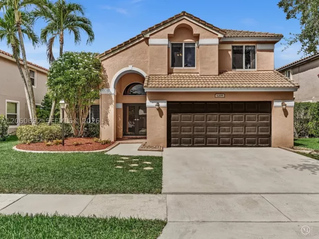 4-bedroom home for sale in Pembroke Pines - 1208 NW 144th Ter - MondialRealty