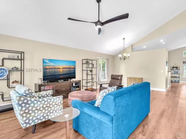 4-bedroom home for sale in Pembroke Pines - 1208 NW 144th Ter - MondialRealty
