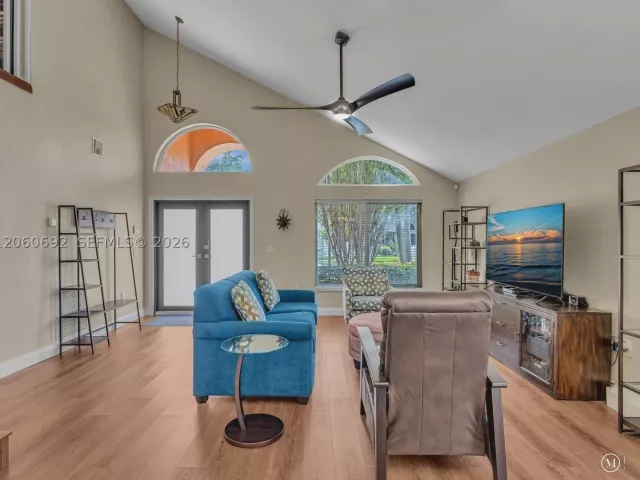 4-bedroom home for sale in Pembroke Pines - 1208 NW 144th Ter - MondialRealty