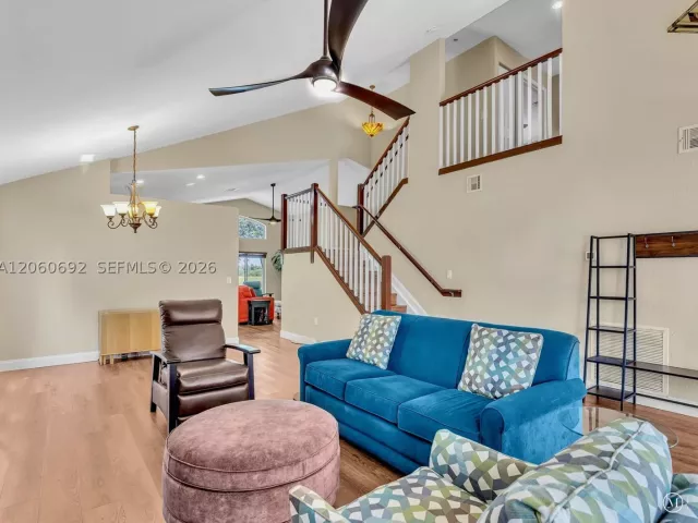4-bedroom home for sale in Pembroke Pines - 1208 NW 144th Ter - MondialRealty