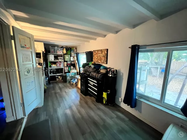 3-bedroom home for sale in Miami - 13301 NW Miami Ct - MondialRealty