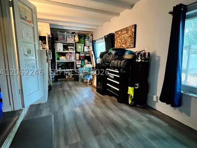 3-bedroom home for sale in Miami - 13301 NW Miami Ct - MondialRealty