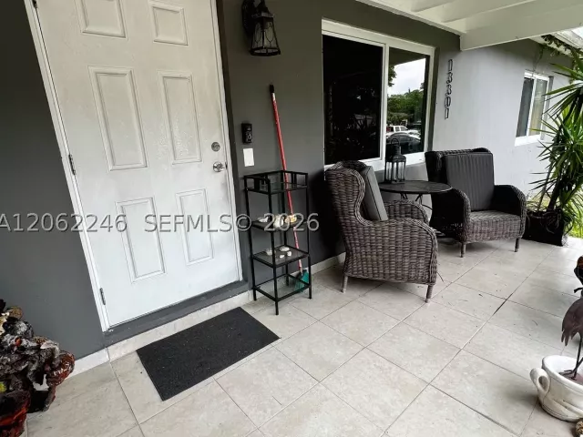 3-bedroom home for sale in Miami - 13301 NW Miami Ct - MondialRealty