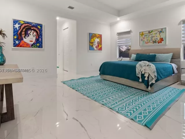 5-bedroom home for sale in Homestead - 17575 SW 280 TH ST - MondialRealty