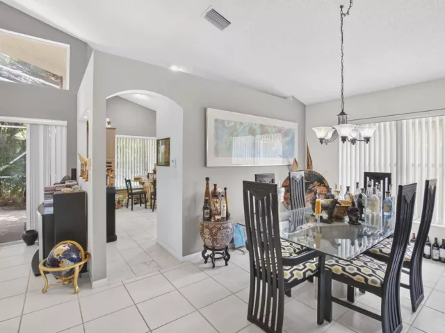 3-bedroom home for sale in Delray Beach - 13620 Weyburne Drive - MondialRealty