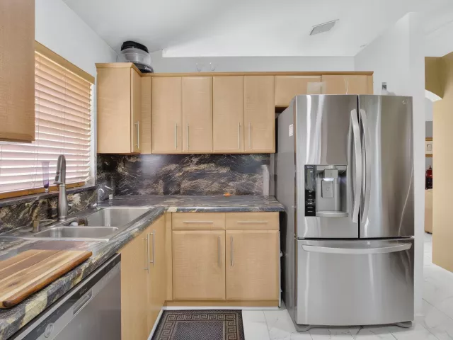 3-bedroom home for sale in Delray Beach - 13620 Weyburne Drive - MondialRealty
