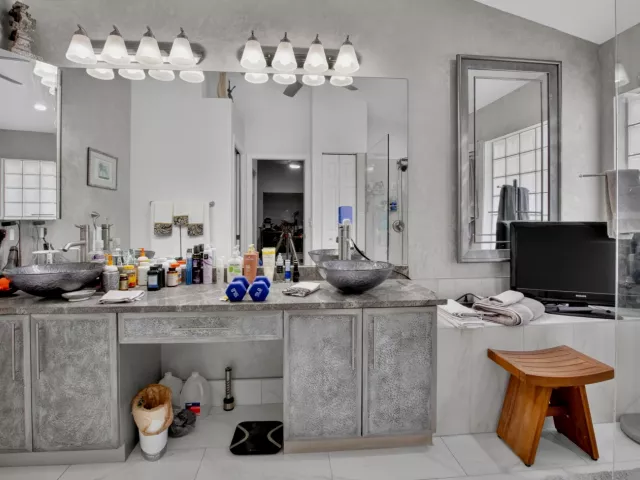 3-bedroom home for sale in Delray Beach - 13620 Weyburne Drive - MondialRealty
