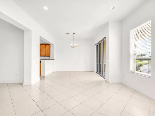 3-bedroom home for rent in West Palm Beach - 669 Pacific Grove Drive 2 - MondialRealty