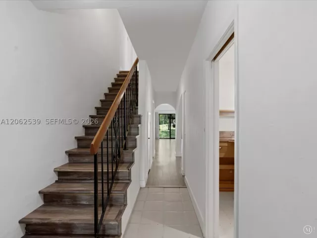 2-bedroom home for sale in Miami - 8886 SW 62nd Ter 8-A - MondialRealty