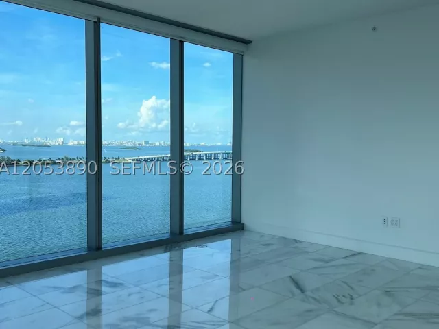 2-bedroom condo for sale in Miami - 700 NE 26th Ter 1506 - MondialRealty