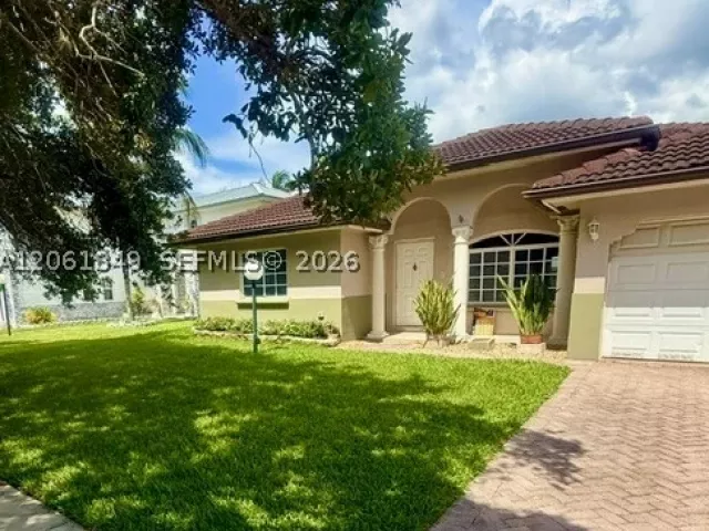 3-bedroom home for sale in Miami - 18223 SW 149th Pl - MondialRealty