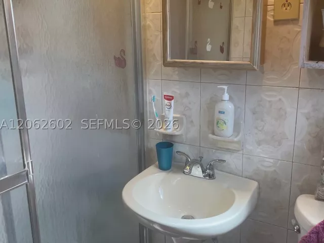 4-bedroom home for sale in Miami - 3265 NW 80th Ter - MondialRealty
