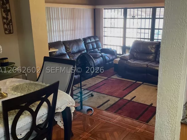 4-bedroom home for sale in Miami - 3265 NW 80th Ter - MondialRealty
